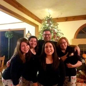 Meet your Posher, Lori